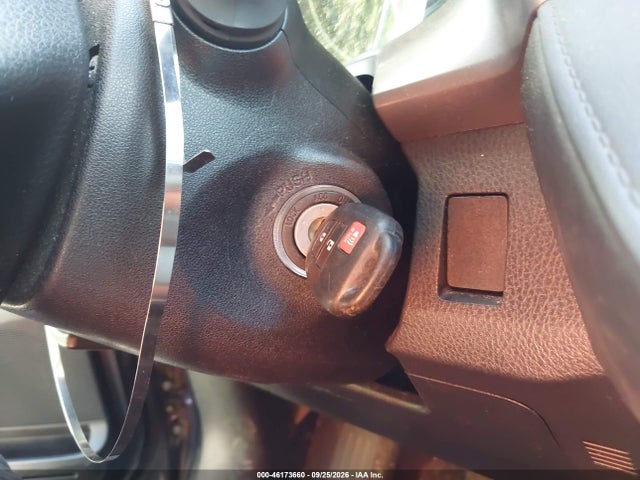 Aukcja sprzedaży 2018 Toyota Rav4 Le, vin: JTMBFREV4JJ245783, numer aukcji: 46173660