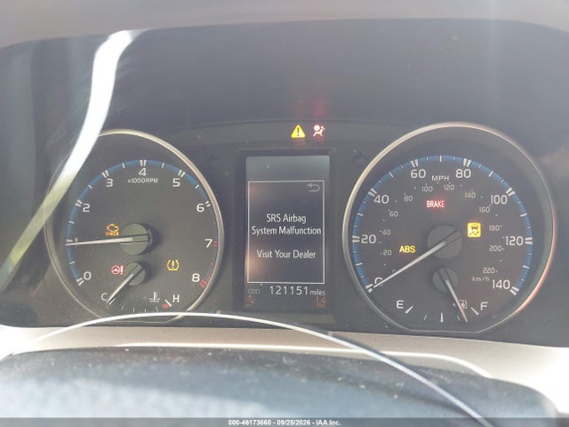 Aukcja sprzedaży 2018 Toyota Rav4 Le, vin: JTMBFREV4JJ245783, numer aukcji: 46173660