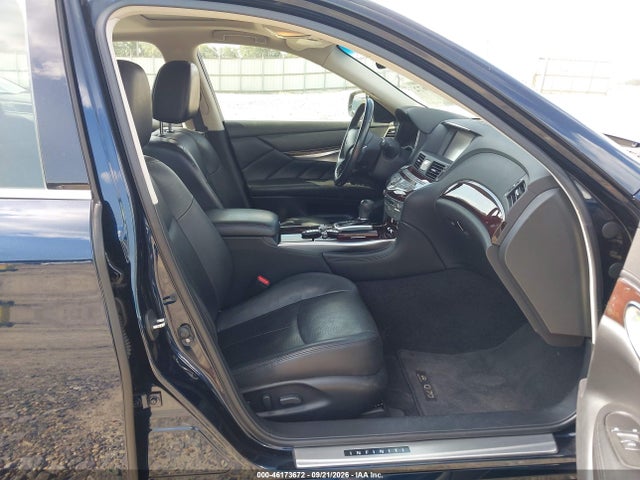 46173672 :رقم المزاد ، JN1BY1PP7GM630274 vin ، 2016 Infiniti Q70l 3.7 مزاد بيع