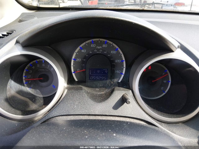 46173683 :رقم المزاد ، JHMGE8H38DC009593 vin ، 2013 Honda Fit مزاد بيع