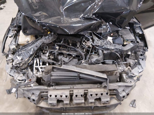 Ford FOCUS SE 2018 1FADP3K23JL323980 Image 10