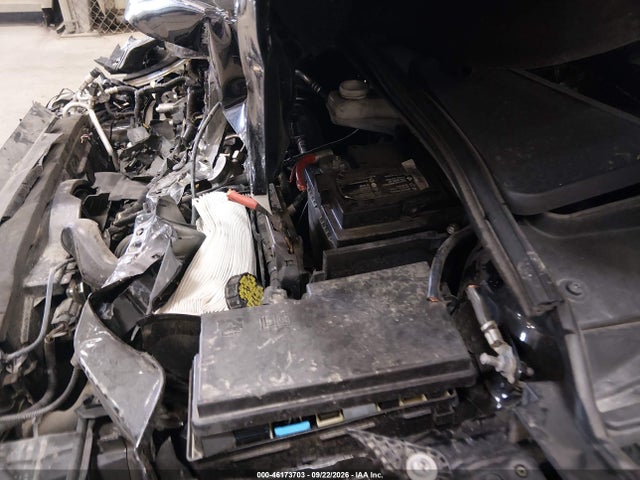 Ford FOCUS SE 2018 1FADP3K23JL323980 Image 21