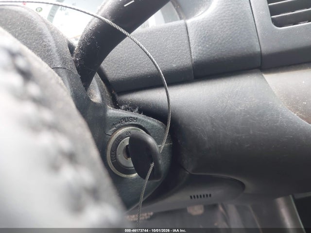 2003 Toyota Camry Se V6 მანქანა იყიდება აუქციონზე, vin: 4T1BF32K73U549548, აუქციონის ნომერი: 46173744