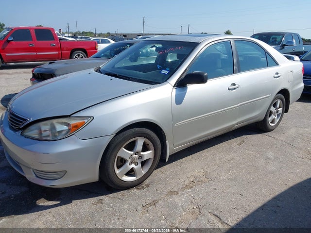 2003 Toyota Camry Se V6 მანქანა იყიდება აუქციონზე, vin: 4T1BF32K73U549548, აუქციონის ნომერი: 46173744