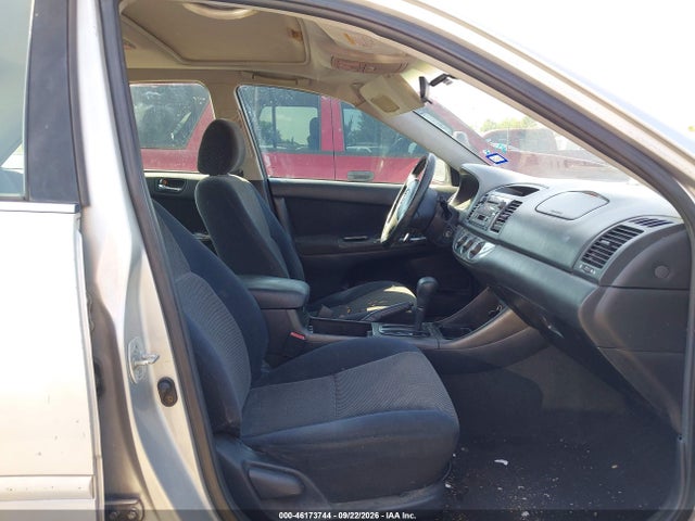 2003 Toyota Camry Se V6 მანქანა იყიდება აუქციონზე, vin: 4T1BF32K73U549548, აუქციონის ნომერი: 46173744
