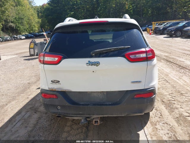 46173788 :رقم المزاد ، 1C4PJMCB6GW183072 vin ، 2016 Jeep Cherokee Latitude مزاد بيع
