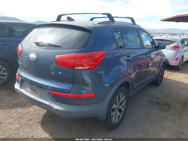 KIA Sportage Lx 2014 KNDPB3AC0E7564085 Image 4