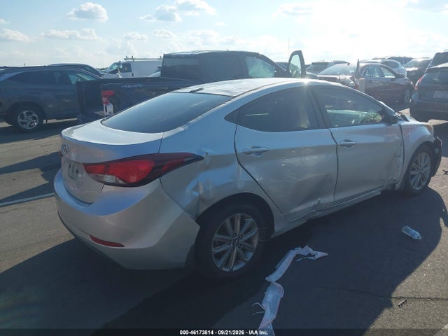 46173814 :رقم المزاد ، 5NPDH4AE2FH643506 vin ، 2015 Hyundai Elantra Se مزاد بيع
