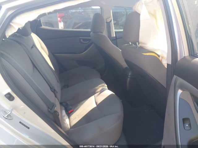 46173814 :رقم المزاد ، 5NPDH4AE2FH643506 vin ، 2015 Hyundai Elantra Se مزاد بيع