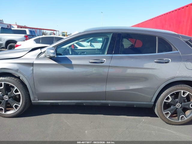 2020 Mercedes-benz Gla 250 მანქანა იყიდება აუქციონზე, vin: WDCTG4EB3LJ656793, აუქციონის ნომერი: 46173817