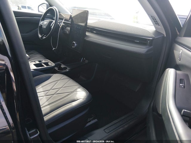 Продажа на аукционе авто 2025 Ford Mustang Mach-e Select, vin: 3FMTK1R40SMA18836, номер лота: 46173837