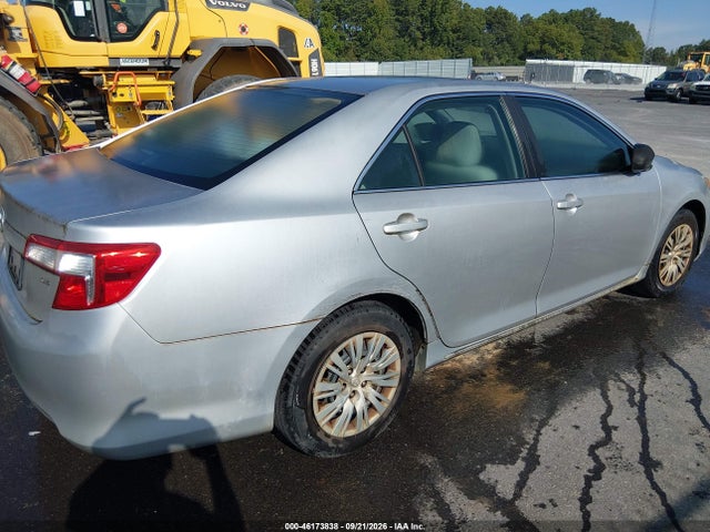 2012 Toyota Camry Le მანქანა იყიდება აუქციონზე, vin: 4T1BF1FK4CU007354, აუქციონის ნომერი: 46173838