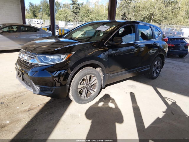 Honda CR-V LX 2018 2HKRW6H30JH220637 Image 2