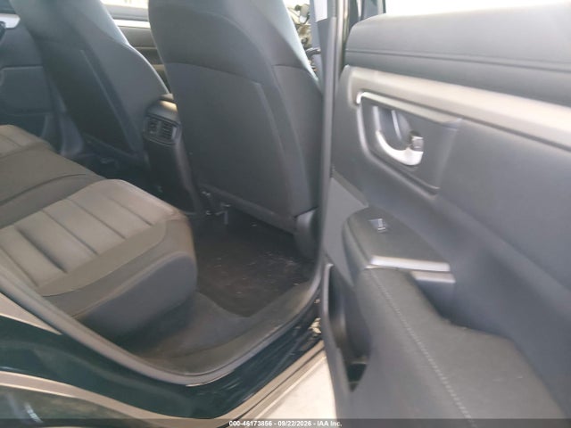 Honda CR-V LX 2018 2HKRW6H30JH220637 Image 8