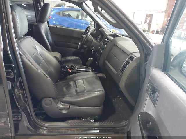 46173862 :رقم المزاد ، 1FMCU9EG7CKC58354 vin ، 2012 Ford Escape Limited مزاد بيع