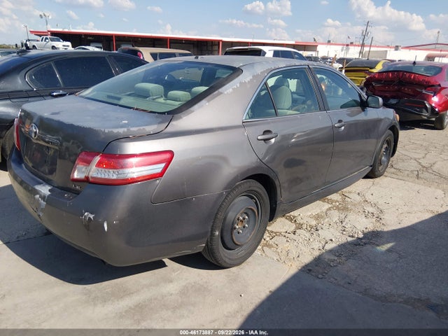 46173887 :رقم المزاد ، 4T1BF3EK4BU774388 vin ، 2011 Toyota Camry Le مزاد بيع