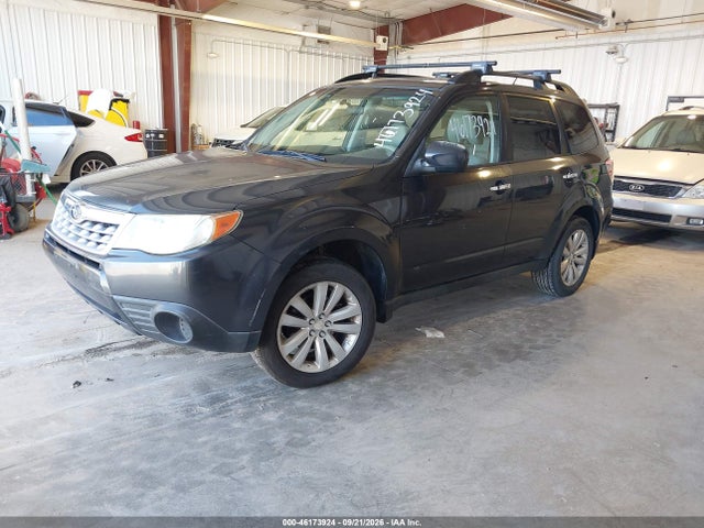 46173924 :رقم المزاد ، JF2SHADC3BH726288 vin ، 2011 Subaru Forester 2.5x Premium مزاد بيع