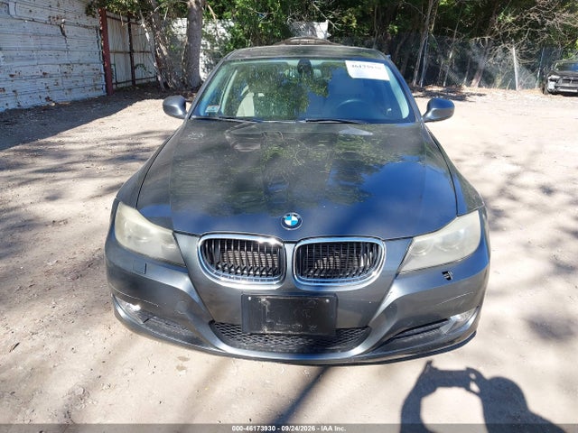 46173930 :رقم المزاد ، WBAPK5G57BNN26927 vin ، 2011 Bmw 328i Xdrive مزاد بيع