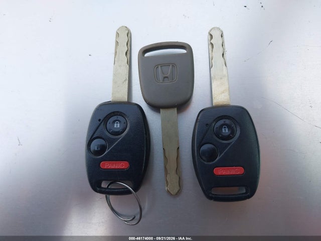 46174000 :رقم المزاد ، 1HGFA465X8L000598 vin ، 2008 Honda Civic Gx مزاد بيع