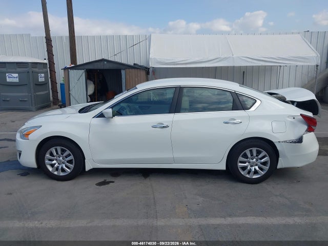 2015 Nissan Altima 2.5 S მანქანა იყიდება აუქციონზე, vin: 1N4AL3AP6FC461287, აუქციონის ნომერი: 46174030