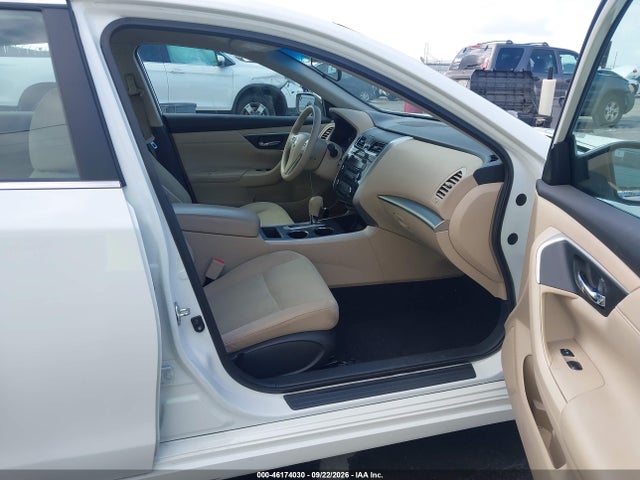 2015 Nissan Altima 2.5 S მანქანა იყიდება აუქციონზე, vin: 1N4AL3AP6FC461287, აუქციონის ნომერი: 46174030