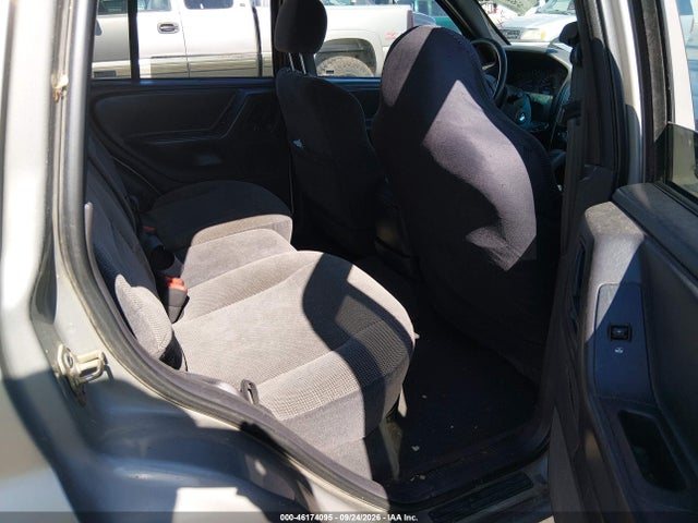 2001 Jeep Grand Cherokee Laredo მანქანა იყიდება აუქციონზე, vin: 1J4GW48S71C503366, აუქციონის ნომერი: 46174095