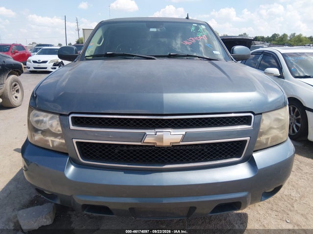 46174097 :رقم المزاد ، 1GNFC13098R146706 vin ، 2008 Chevrolet Tahoe Lt مزاد بيع