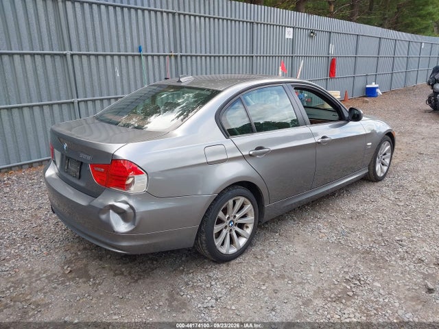46174100 :رقم المزاد ، WBAPK5G54BNN31857 vin ، 2011 Bmw 328i Xdrive مزاد بيع
