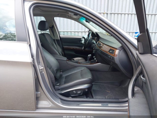 46174100 :رقم المزاد ، WBAPK5G54BNN31857 vin ، 2011 Bmw 328i Xdrive مزاد بيع