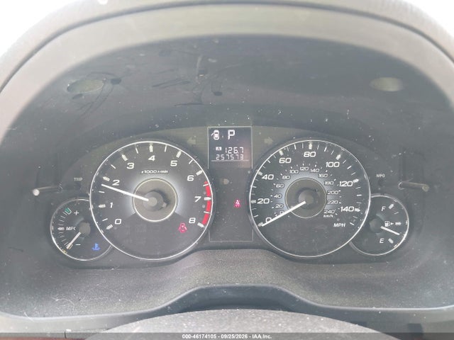 46174105 :رقم المزاد ، 4S4BRBLC9A3333700 vin ، 2010 Subaru Outback 2.5i Limited مزاد بيع