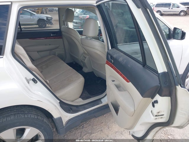 46174105 :رقم المزاد ، 4S4BRBLC9A3333700 vin ، 2010 Subaru Outback 2.5i Limited مزاد بيع