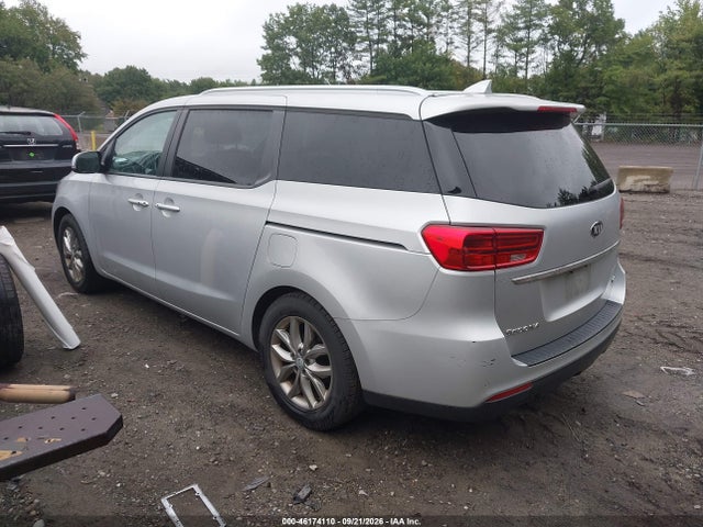 46174110 :رقم المزاد ، KNDMB5C11K6542981 vin ، 2019 Kia Sedona Ex مزاد بيع