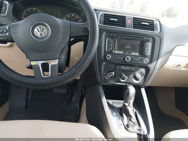 Aukcja sprzedaży 2011 Volkswagen Jetta 2.5l Sel, vin: 3VWLZ7AJXBM394770, numer aukcji: 46174144