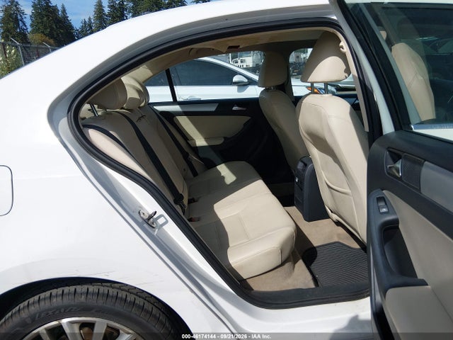 Aukcja sprzedaży 2011 Volkswagen Jetta 2.5l Sel, vin: 3VWLZ7AJXBM394770, numer aukcji: 46174144
