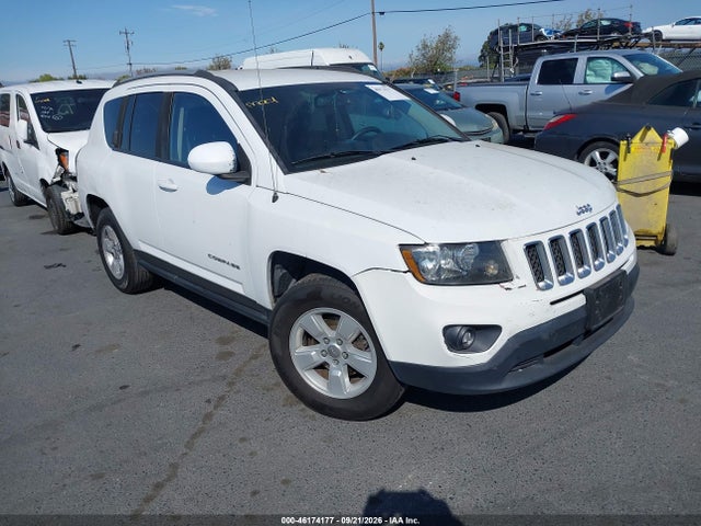Jeep Compass Latitude Fwd 2017 1C4NJCEA1HD117287 головне зображення