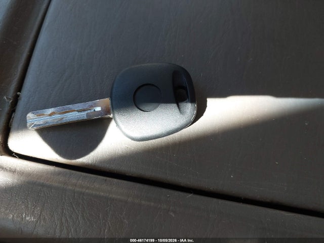 46174199 :رقم المزاد ، JTJGF10U320130831 vin ، 2002 Lexus Rx 300 مزاد بيع