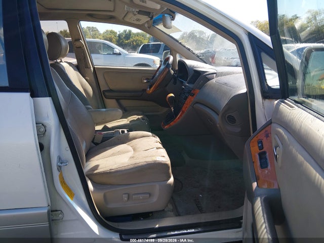 46174199 :رقم المزاد ، JTJGF10U320130831 vin ، 2002 Lexus Rx 300 مزاد بيع
