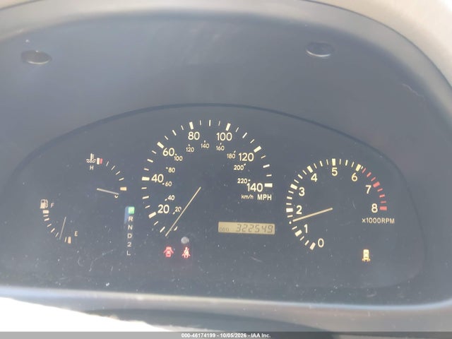 46174199 :رقم المزاد ، JTJGF10U320130831 vin ، 2002 Lexus Rx 300 مزاد بيع
