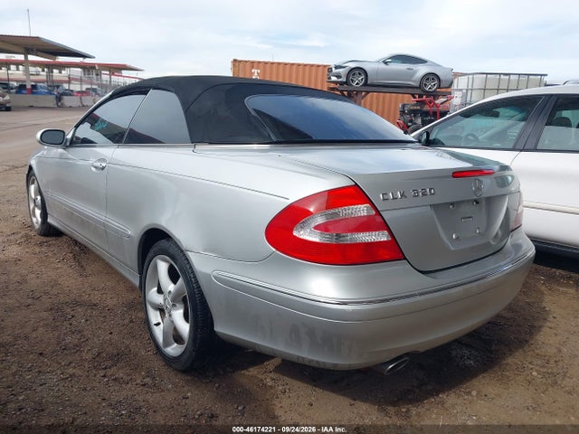 2005 Mercedes-benz Clk 320 მანქანა იყიდება აუქციონზე, vin: WDBTK65G15T039720, აუქციონის ნომერი: 46174221