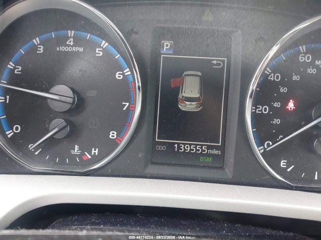Продаж на аукціоні авто 2018 Toyota Rav4 Limited, vin: 2T3DFREV2JW817072, номер лоту: 46174224