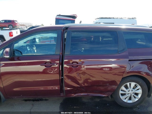 Aukcja sprzedaży 2018 Kia Sedona Lx, vin: KNDMB5C16J6381896, numer aukcji: 46174231