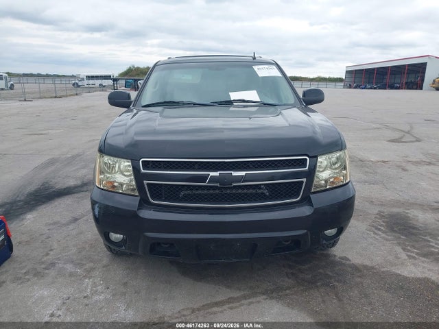 46174263 :رقم المزاد ، 1GNUKJE36AR129997 vin ، 2010 Chevrolet Suburban 1500 Lt1 مزاد بيع