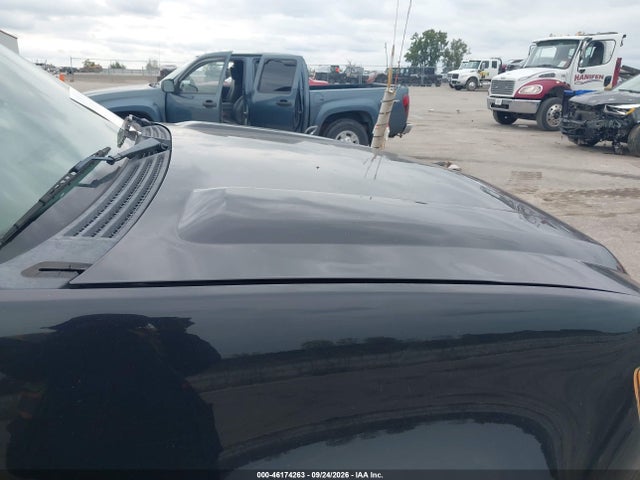 46174263 :رقم المزاد ، 1GNUKJE36AR129997 vin ، 2010 Chevrolet Suburban 1500 Lt1 مزاد بيع