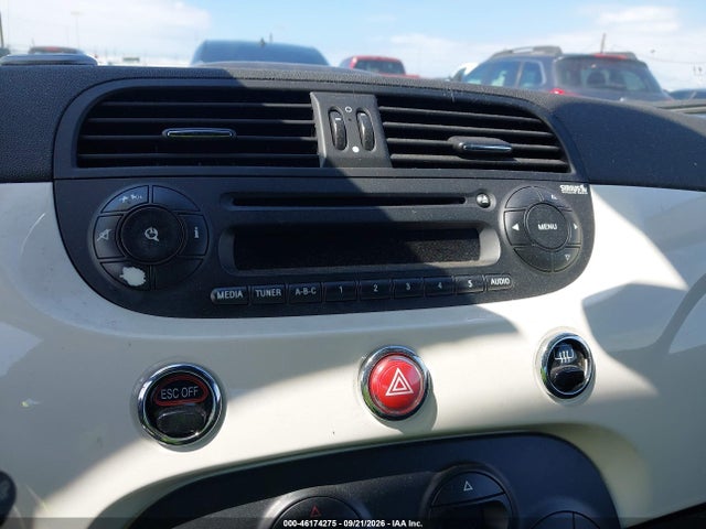 Fiat 500E BATTERY ELECTRIC 2015 3C3CFFGE9FT570224 Image 14