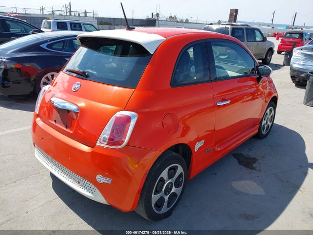 Fiat 500E BATTERY ELECTRIC 2015 3C3CFFGE9FT570224 Image 4