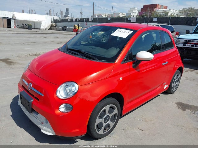 Fiat 500E BATTERY ELECTRIC 2015 3C3CFFGE9FT570224 Image 6