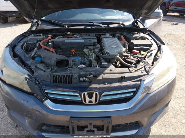 2015 Honda Accord Hybrid Touring მანქანა იყიდება აუქციონზე, vin: 1HGCR6F73FA007989, აუქციონის ნომერი: 46174277