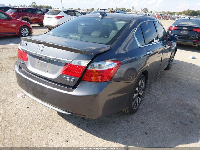 2015 Honda Accord Hybrid Touring მანქანა იყიდება აუქციონზე, vin: 1HGCR6F73FA007989, აუქციონის ნომერი: 46174277