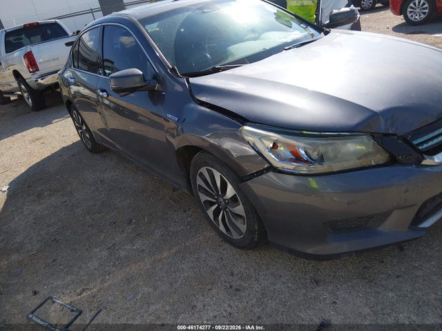 2015 Honda Accord Hybrid Touring მანქანა იყიდება აუქციონზე, vin: 1HGCR6F73FA007989, აუქციონის ნომერი: 46174277