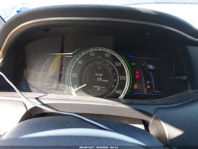 2015 Honda Accord Hybrid Touring მანქანა იყიდება აუქციონზე, vin: 1HGCR6F73FA007989, აუქციონის ნომერი: 46174277